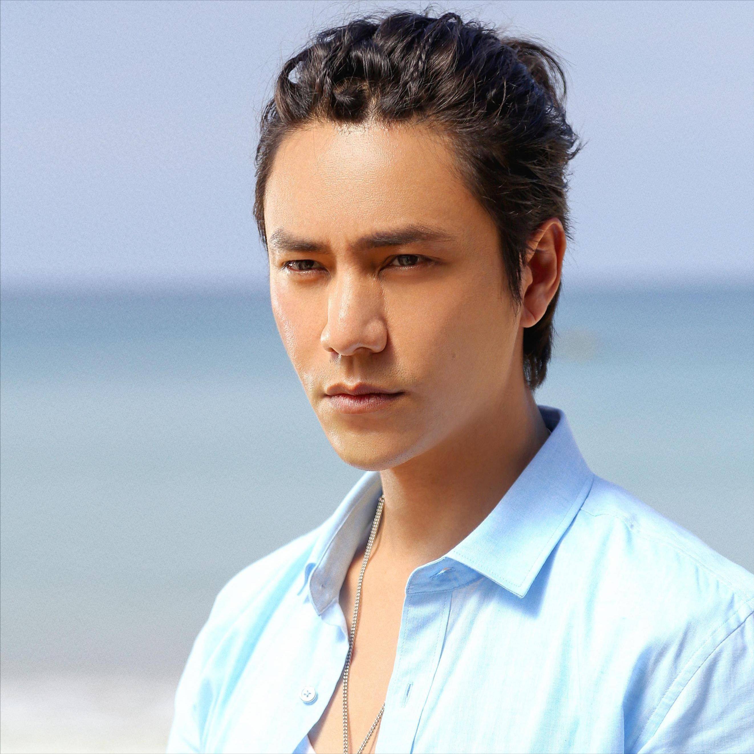 员排行榜周星驰却不在榜单之中！开元棋牌中国非常有钱的10位演(图8)