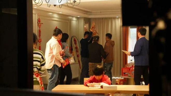 款剧！东莞探路竖店模式开元棋牌3天拍完一部爆(图3)