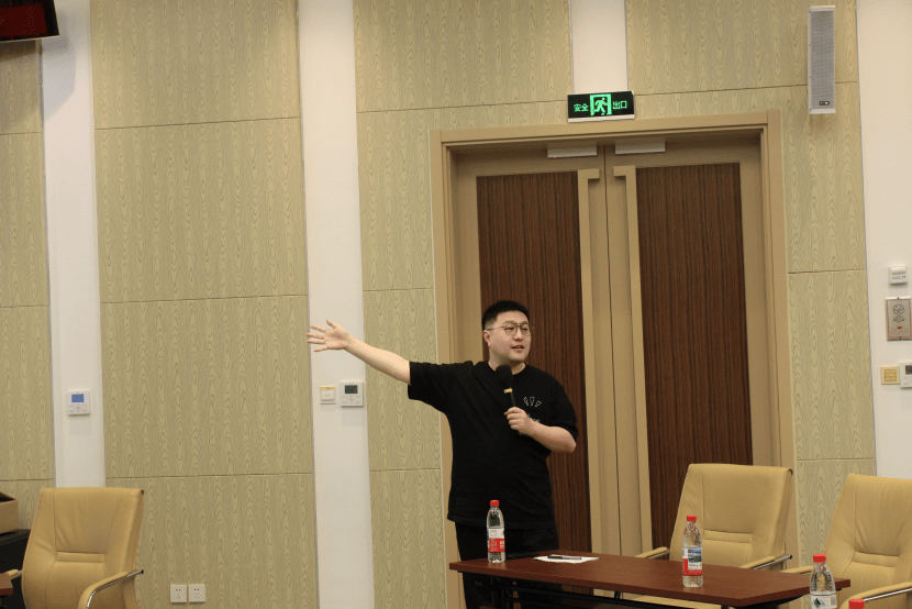 资实战“剧本杀”沉浸上演开元棋牌玩得就是真实！融(图4)